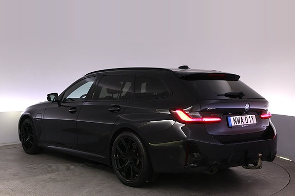 BMW 330e 4 of 27