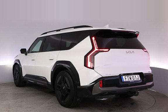 Kia EV9 4 of 27