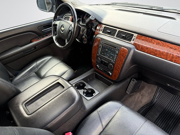 Chevrolet Tahoe 22 of 23