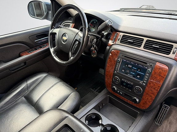 Chevrolet Tahoe 23 of 23