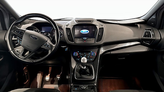 Ford Kuga 4 of 9