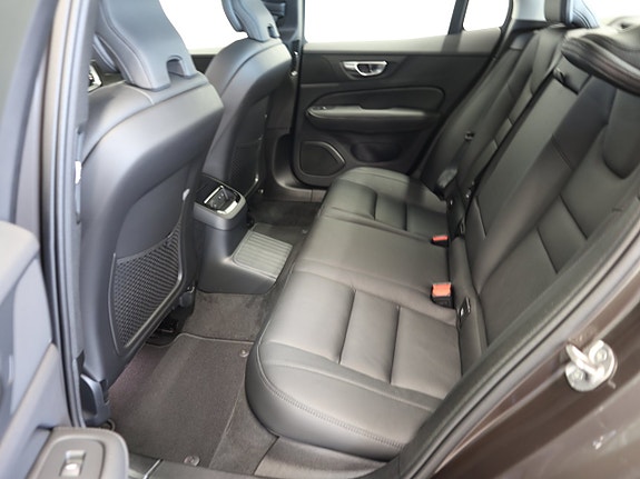 Volvo S60 8 of 14