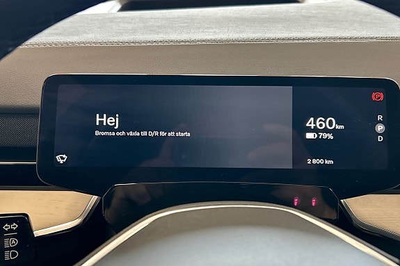 Volvo EX90 16 of 30