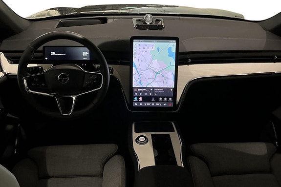 Volvo EX90 12 of 30