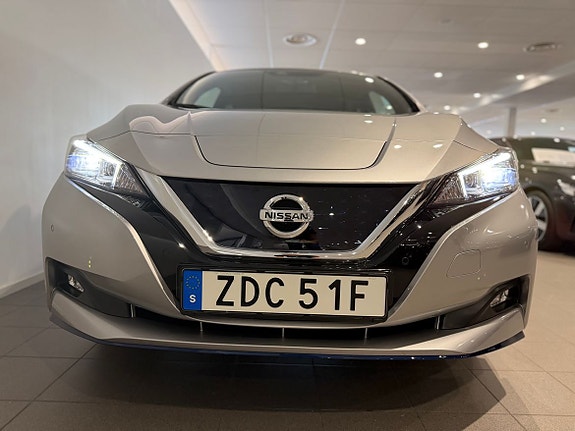 Nissan Leaf 2 of 11