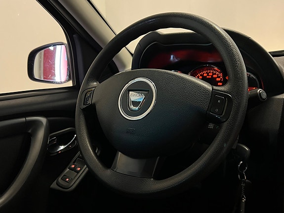 Dacia Duster 23 of 28