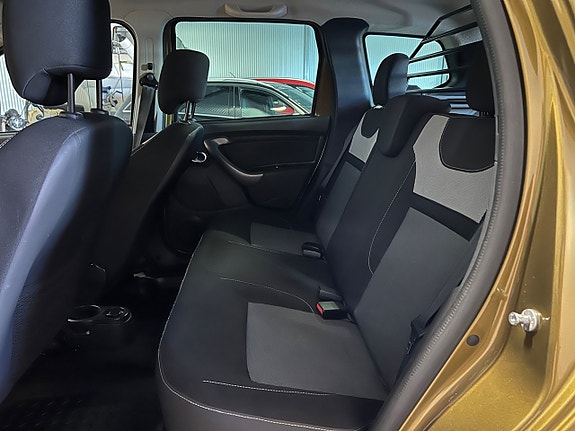 Dacia Duster 16 of 28