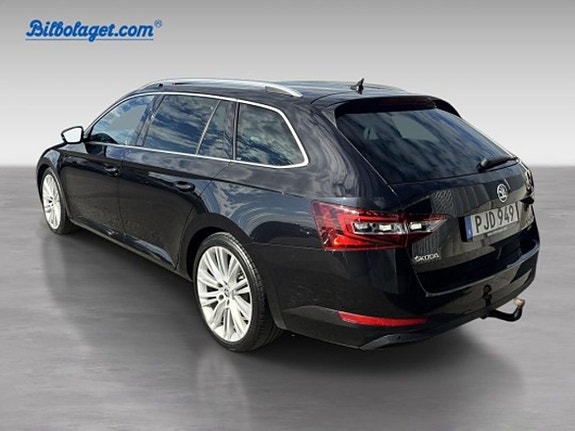 Skoda Superb 7 of 20