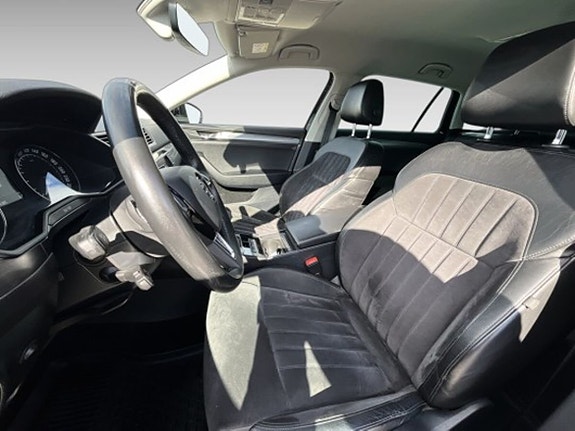 Skoda Superb 9 of 20