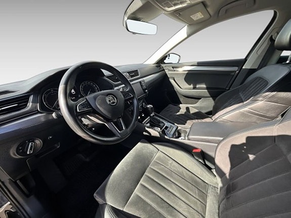 Skoda Superb 10 of 20