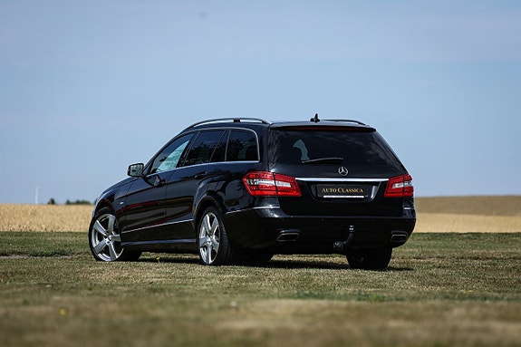 Mercedes-Benz E350 6 of 25