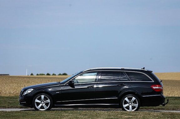 Mercedes-Benz E350 5 of 25