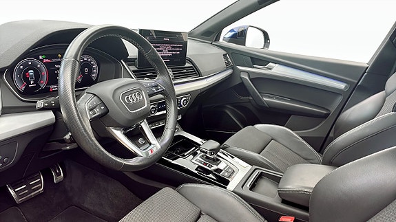 Audi Q5 7 of 12