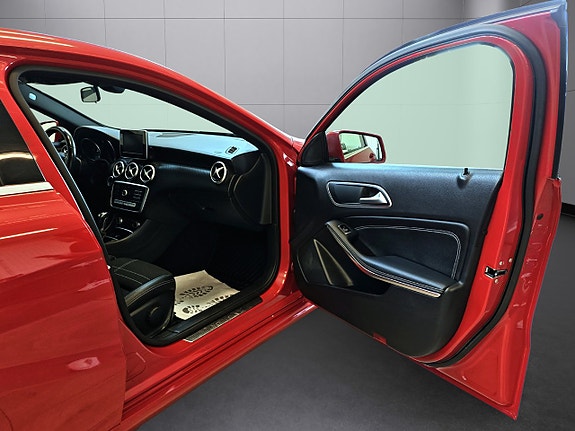 Mercedes-Benz A180 15 of 29