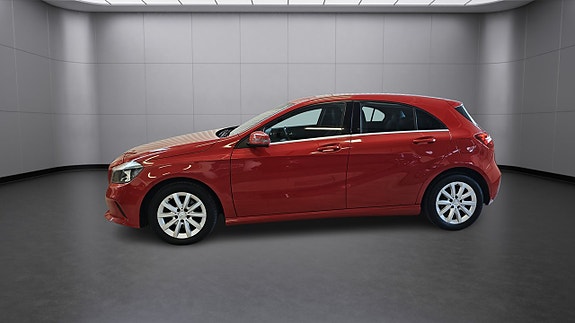 Mercedes-Benz A180 3 of 29