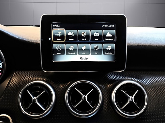 Mercedes-Benz A180 28 of 29