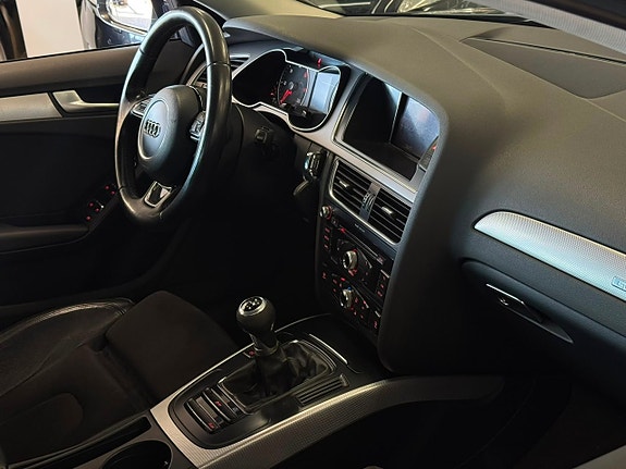 Audi A4 11 of 17