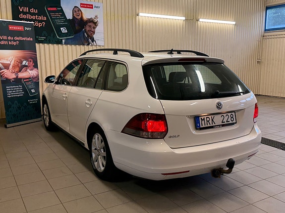 Volkswagen Golf VI 6 of 11