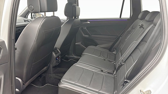 Volkswagen Tiguan 11 of 12