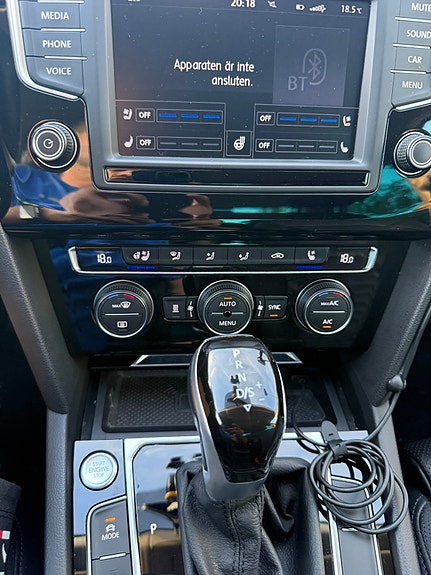 Volkswagen Passat 7 of 10