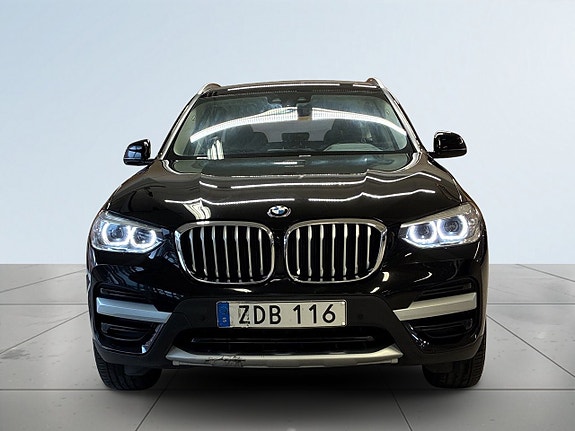 BMW X3 2 of 19