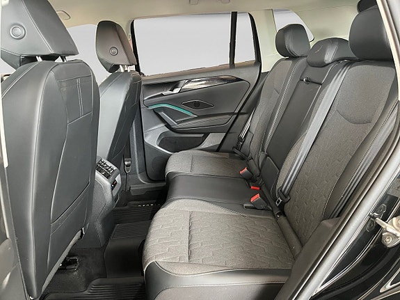 Volkswagen Tiguan 12 of 13