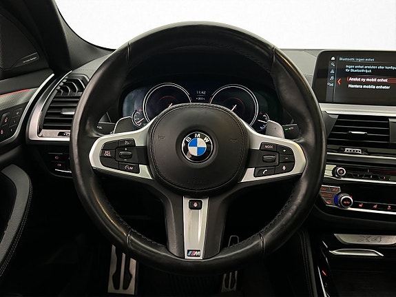 BMW X4 26 of 30