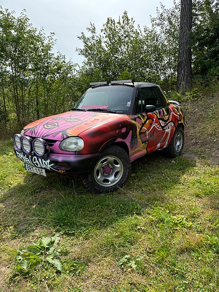 Suzuki X-90 2 of 11