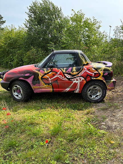 Suzuki X-90 5 of 11