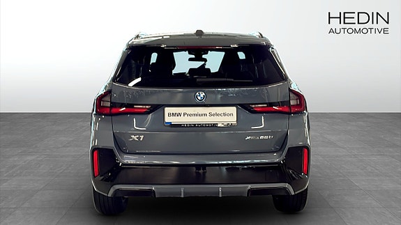 BMW X1 7 of 9