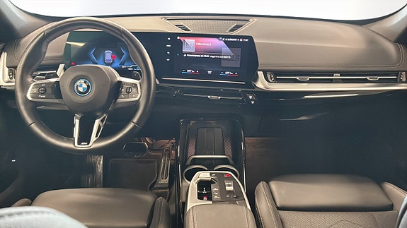 BMW X1 4 of 9