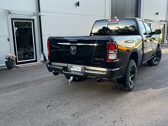 RAM 1500 5 of 12
