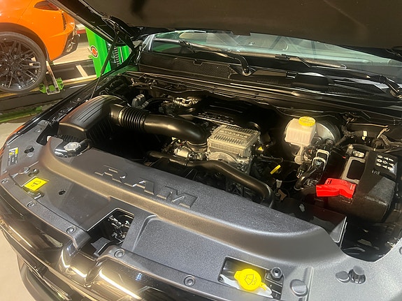 RAM 1500 2 of 12