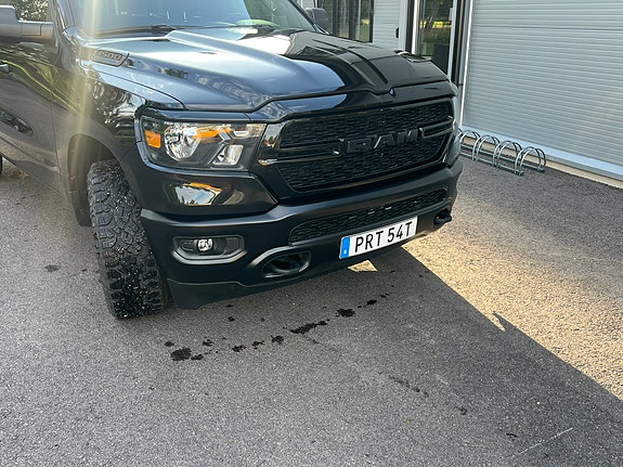 RAM 1500 7 of 12