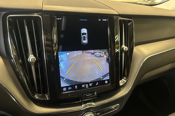 Volvo XC60 14 of 15