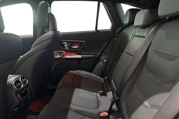 Mercedes-Benz GLC53 11 of 23