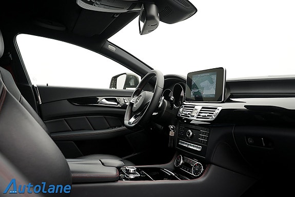 Mercedes-Benz CLS220 17 of 30