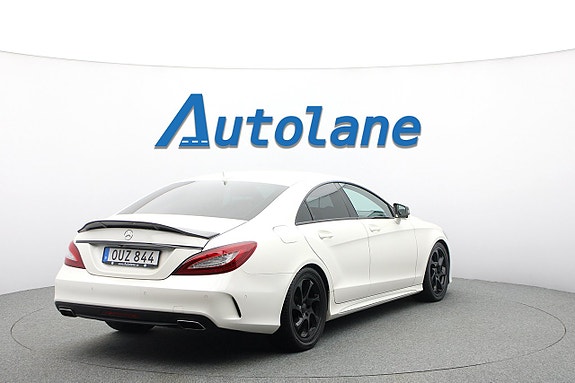 Mercedes-Benz CLS220 8 of 30