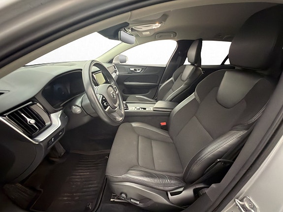 Volvo V60 15 of 30