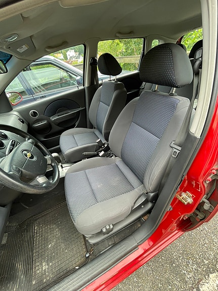 Chevrolet Kalos 8 of 16