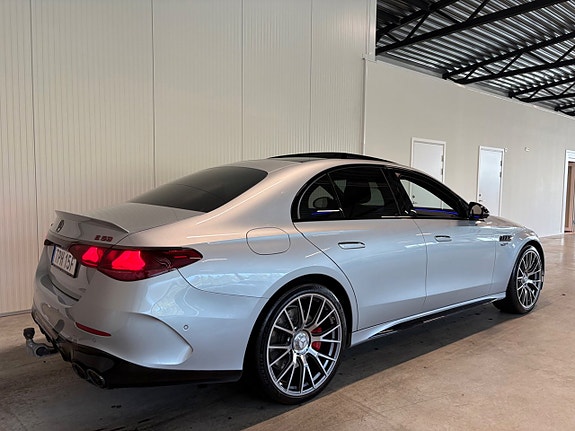 Mercedes-Benz E53 4 of 28