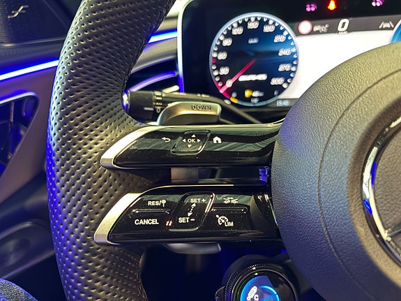 Mercedes-Benz E53 19 of 28