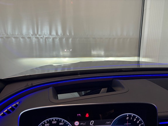 Mercedes-Benz E53 18 of 28