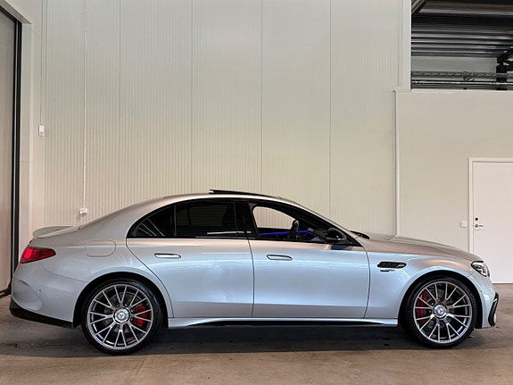 Mercedes-Benz E53 3 of 28