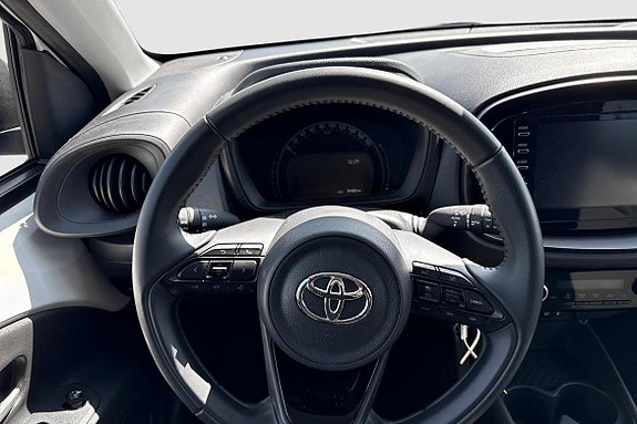 Toyota Aygo X 11 of 12