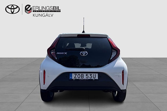 Toyota Aygo X 5 of 12