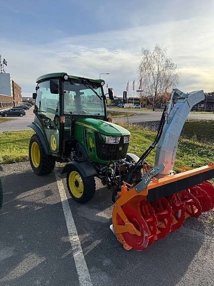 John Deere 2032 R