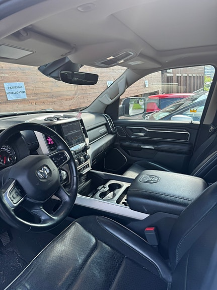 RAM 1500 4 of 4