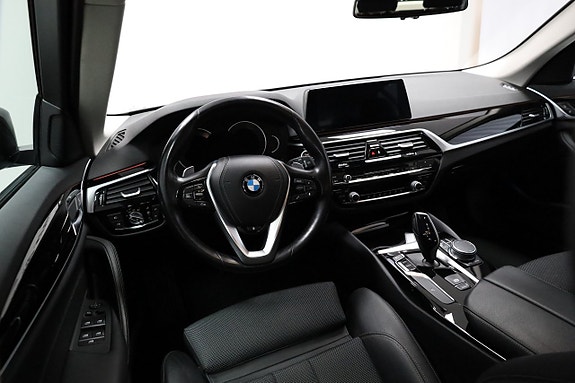 BMW 520d 4 of 26