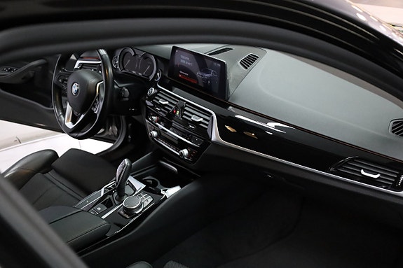 BMW 520d 19 of 26
